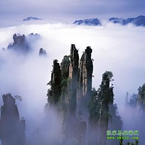 【純玩拼團(tuán)線路】張家界、天門(mén)山、黃龍洞、鳳凰古城全景散拼純玩五日游