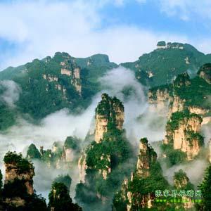 【長沙往返線路1】張家界、鳳凰古城、天子山、黃龍洞三晚四日游