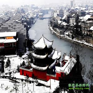 單獨(dú)成團(tuán)P線：（民俗風(fēng)情之旅）張家界、芙蓉鎮(zhèn)、德夯大峽谷、乾州城、鳳凰五日游